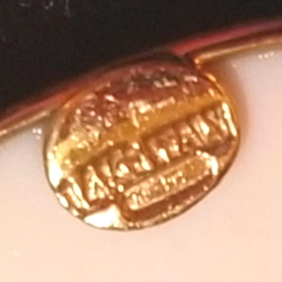 SOLID 14kt Gold Italian Angelskin Coral Cameo Pendant - Picture 6 of 8